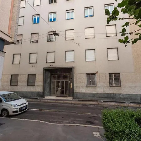 Easylife - Wonderful Penthouse With Terrace A Few Steps From The Duomo Apartmán *